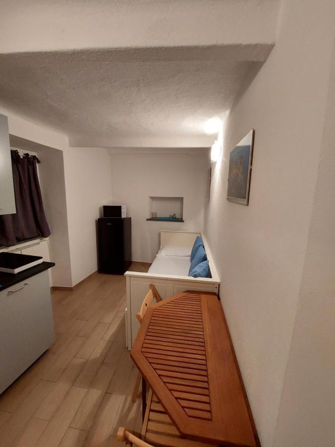 Mariasole Rooms Vernazza Bagian luar foto